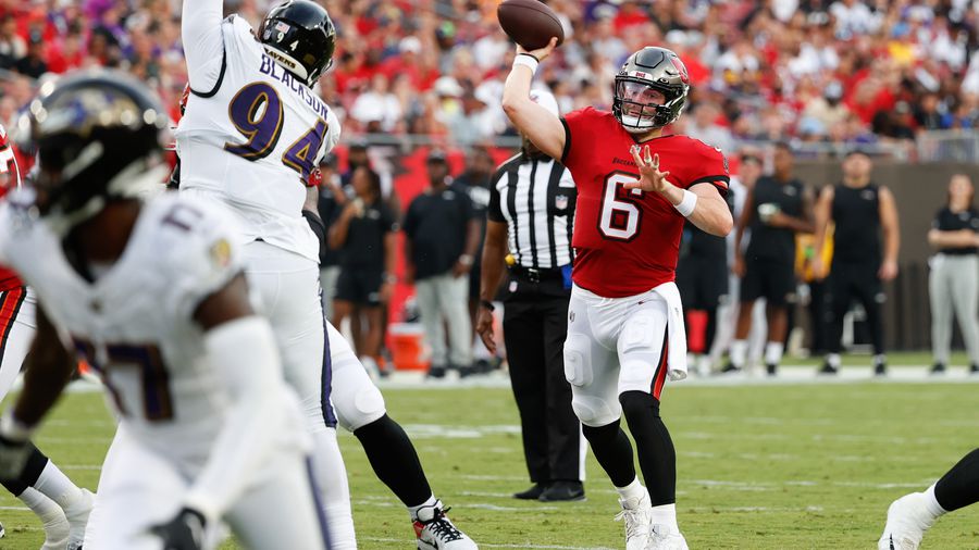 Baker Mayfield johtaa Tampa Bay Buccaneersin yli Baltimore Ravensin